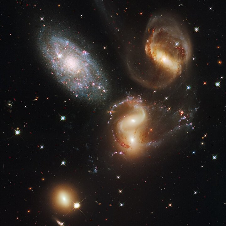 Stephan's Quintet (HCG 92 • Arp 319)