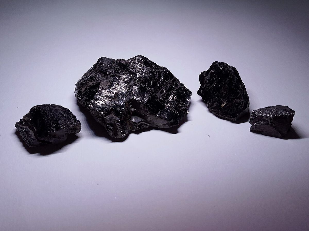 Photograph of Anthracite Coal (High-Rank Submetallic Metamorphic Coal)