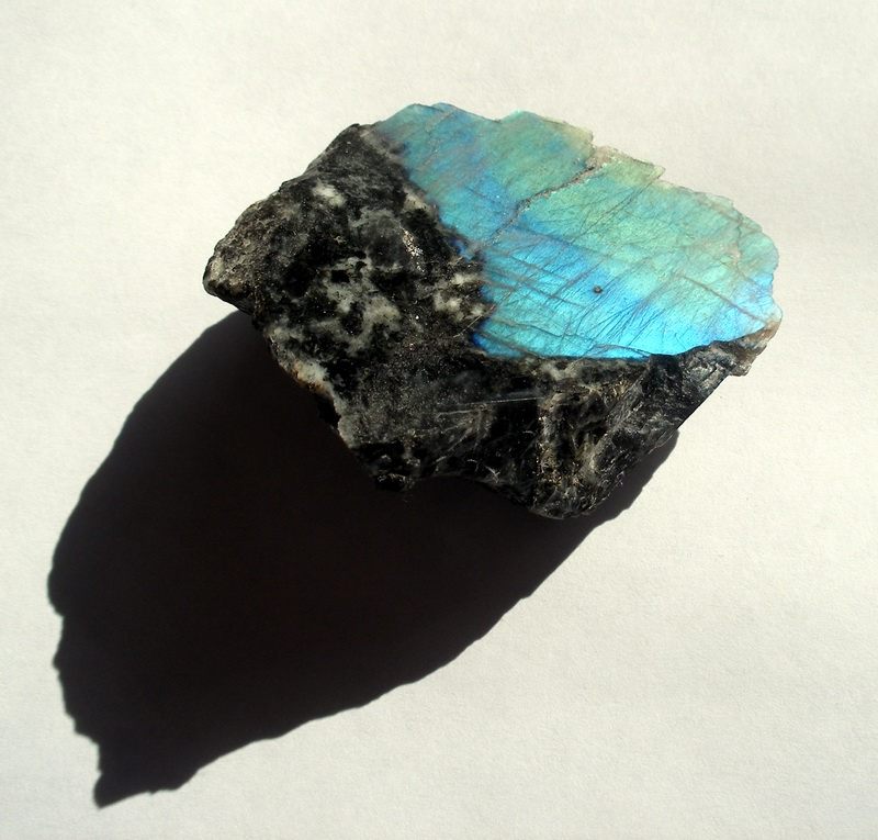 Photograph of Labradorite (Plagioclase) ((Ca,Na)(Al,Si)₄O₈ • Triclinic Tectosilicate)