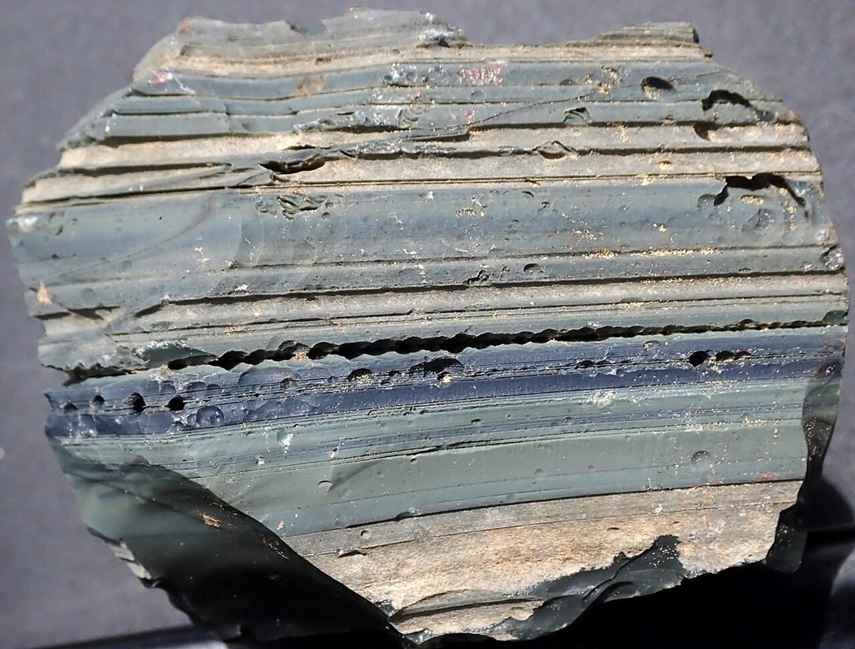Photograph of Obsidian (Conchoidal Rhyolitic Volcanic Glass)