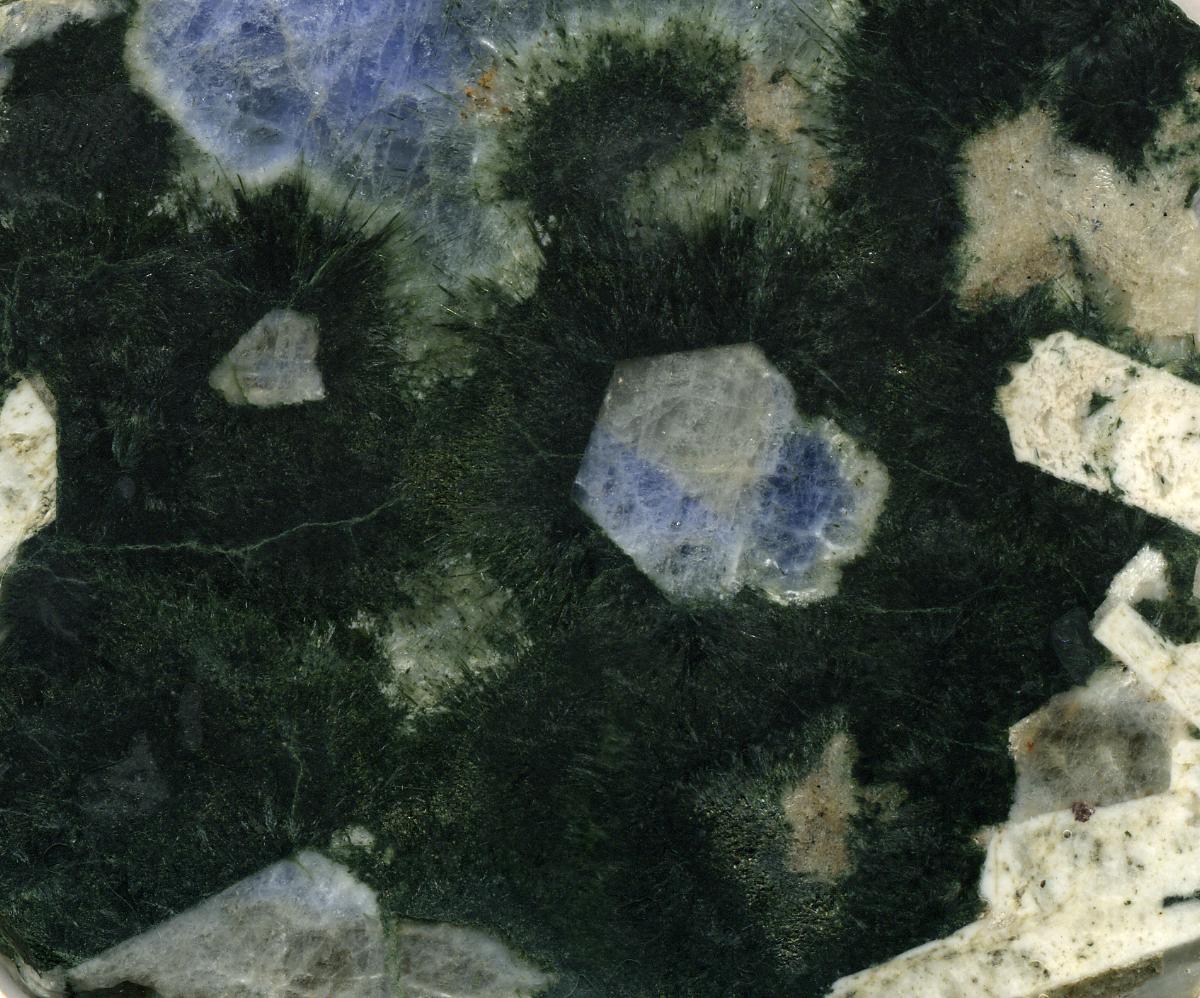 Photograph of Granitic Pegmatite (QuartzโMicrocline Pegmatite)