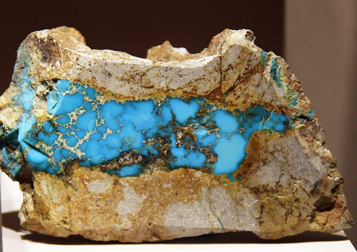 Photograph of Turquoise (CuAl₆(PO₄)₄(OH)₈·4H₂O • Triclinic Phosphate)