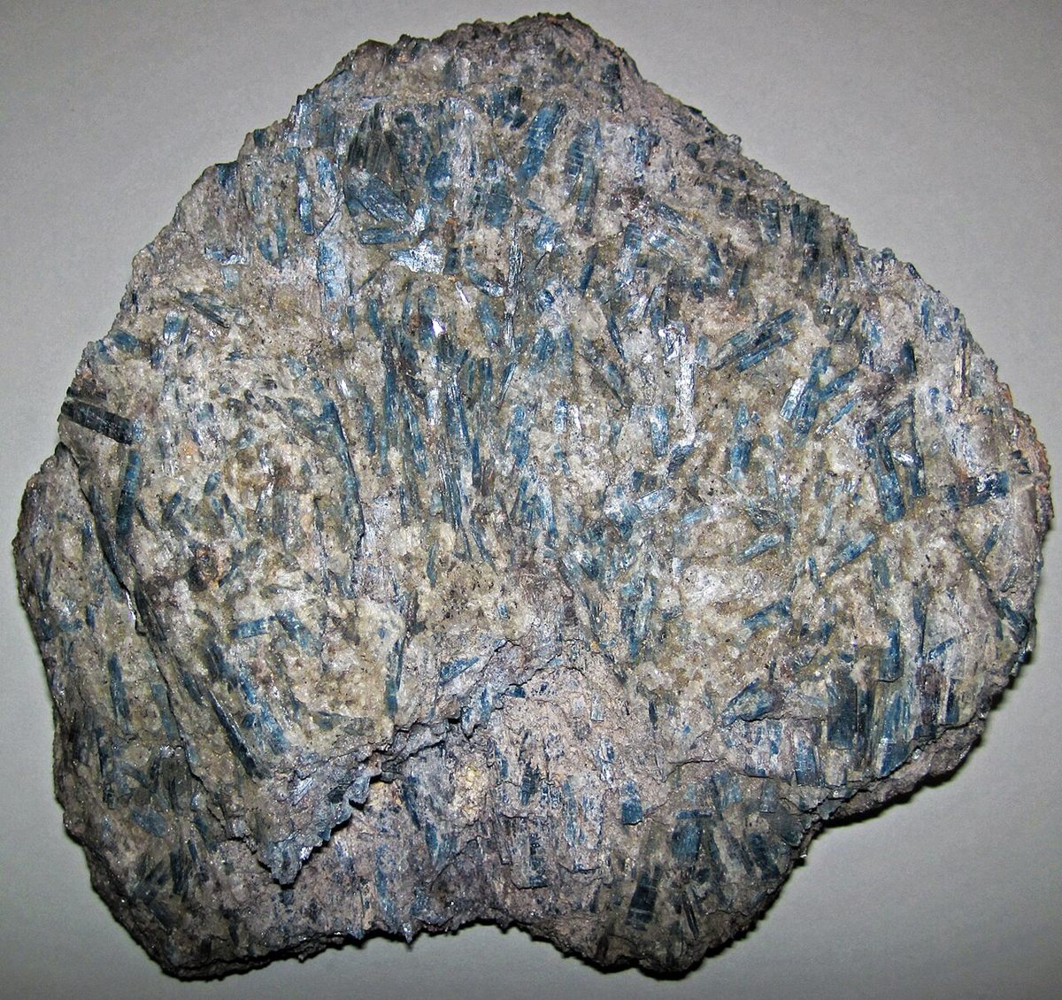 Photograph of Kyanite–Talc Whiteschist (High-Pressure Talc–Kyanite Metamorphic Schist)